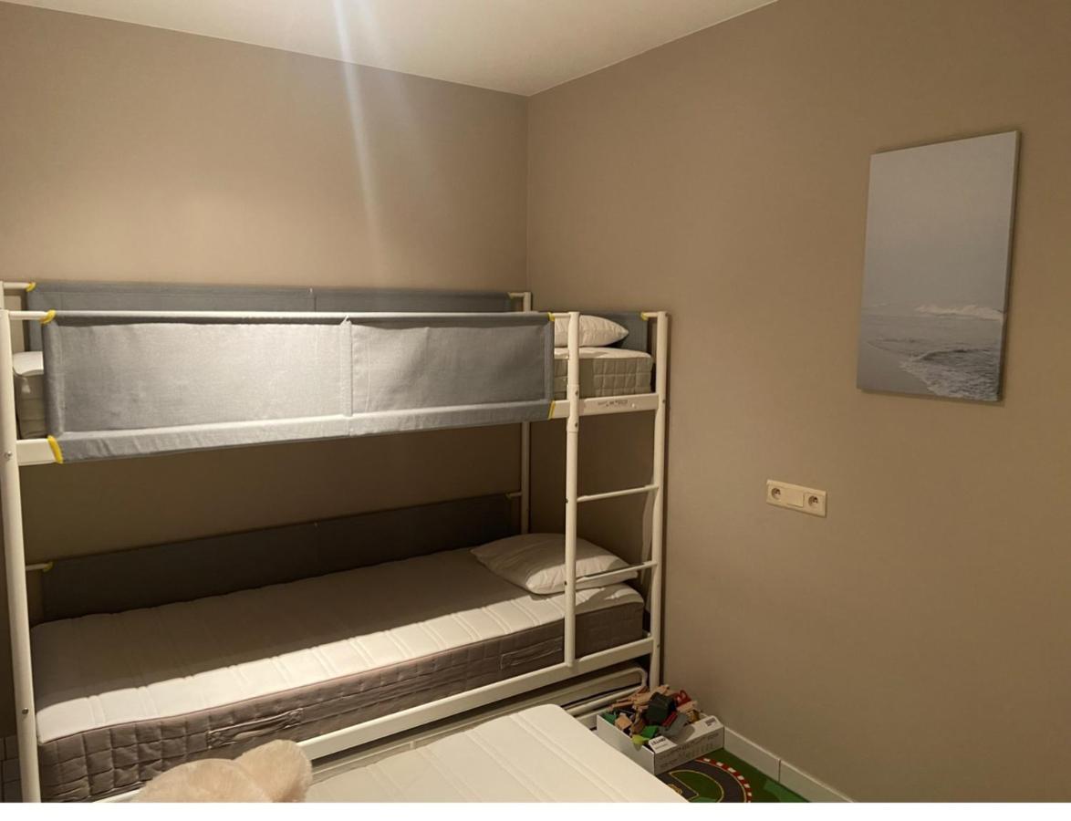 Familie Appartement Hartje Knokke Met Optie Parking Экстерьер фото