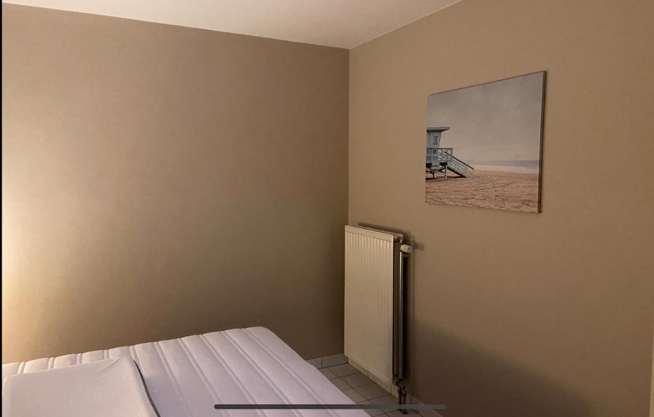 Familie Appartement Hartje Knokke Met Optie Parking Экстерьер фото